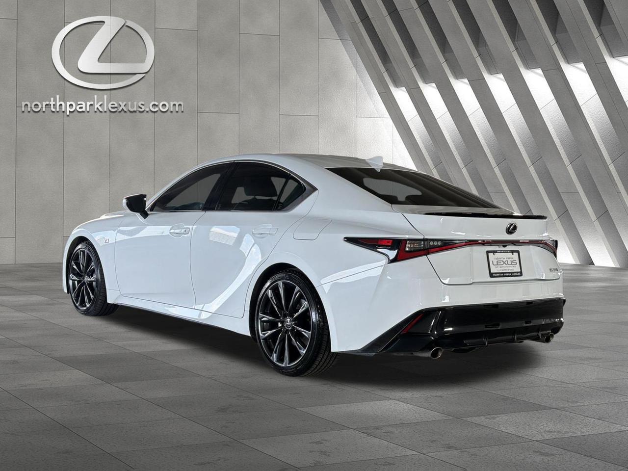 2024 Lexus IS 350 F SPORT Design