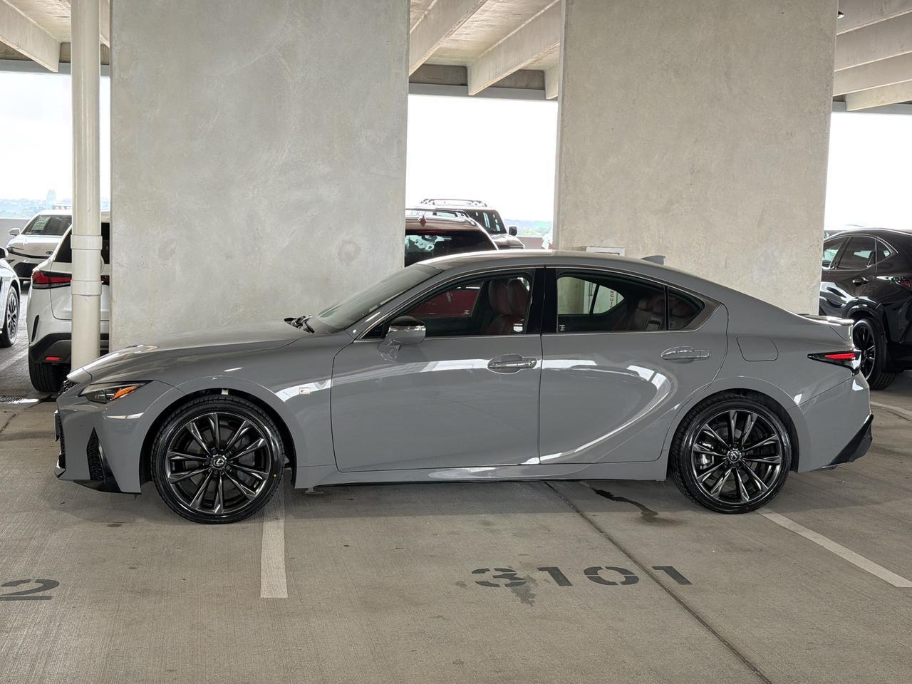 2024 Lexus IS 350 F SPORT Design