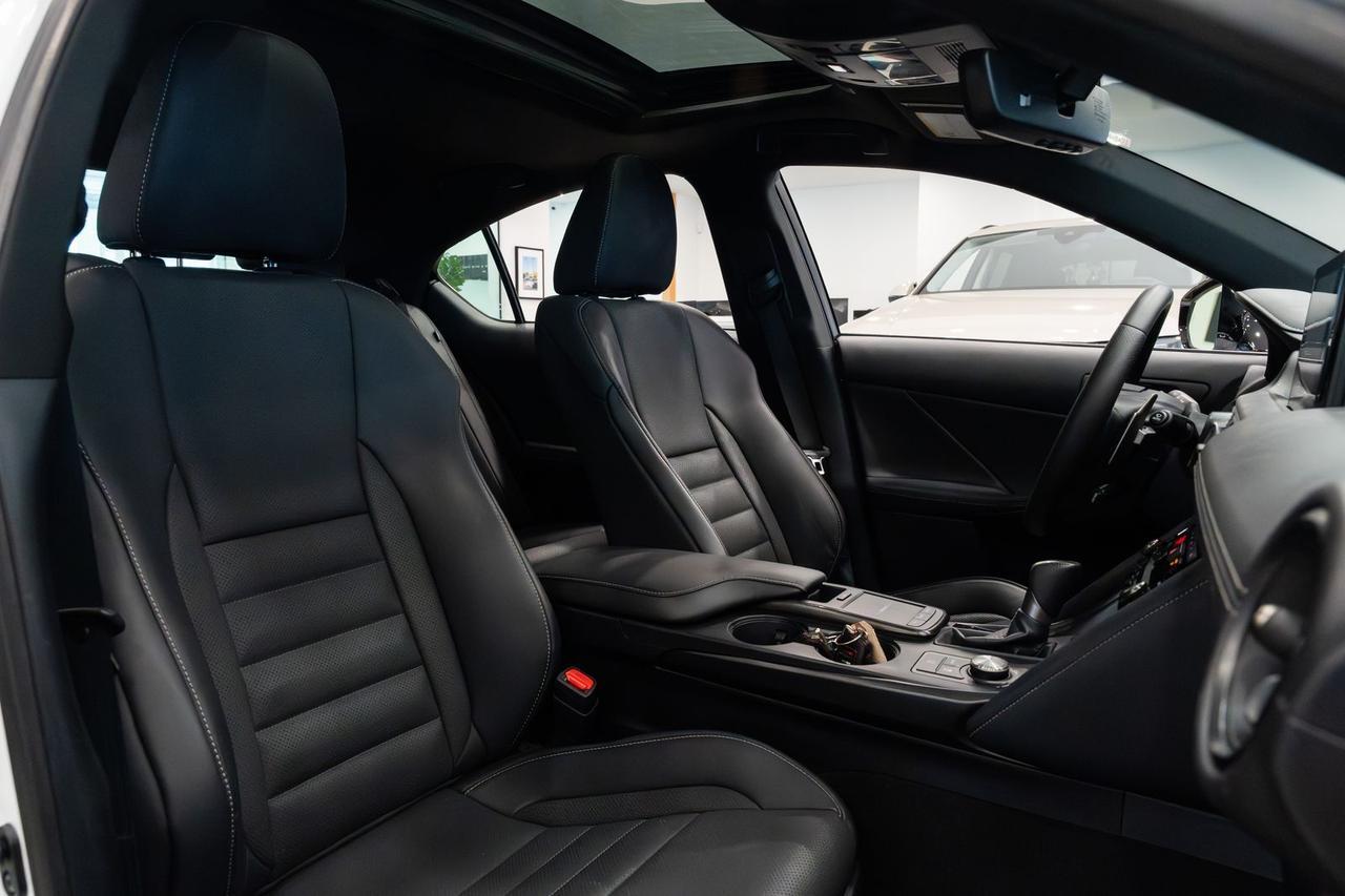 2024 Lexus IS 350 F SPORT Gladstone OR