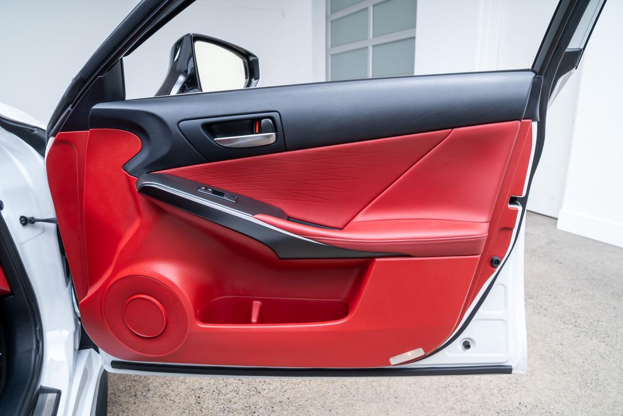 2024 Lexus IS 350 F SPORT Navigation Package / Vented Seats / Power Moonroof Portland OR