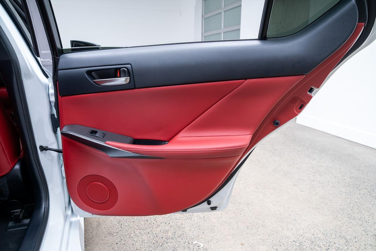 2024 Lexus IS 350 F SPORT Navigation Package / Vented Seats / Power Moonroof Portland OR