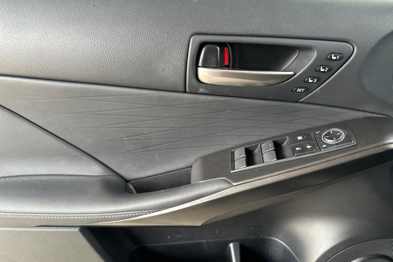2024 Lexus IS 350 F SPORT Roseville CA