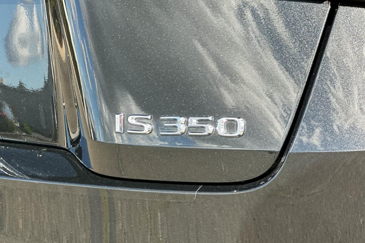 2024 Lexus IS F SPORT Design Roseville CA