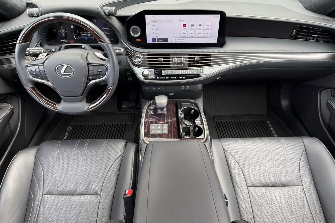 2024 Lexus LS 500