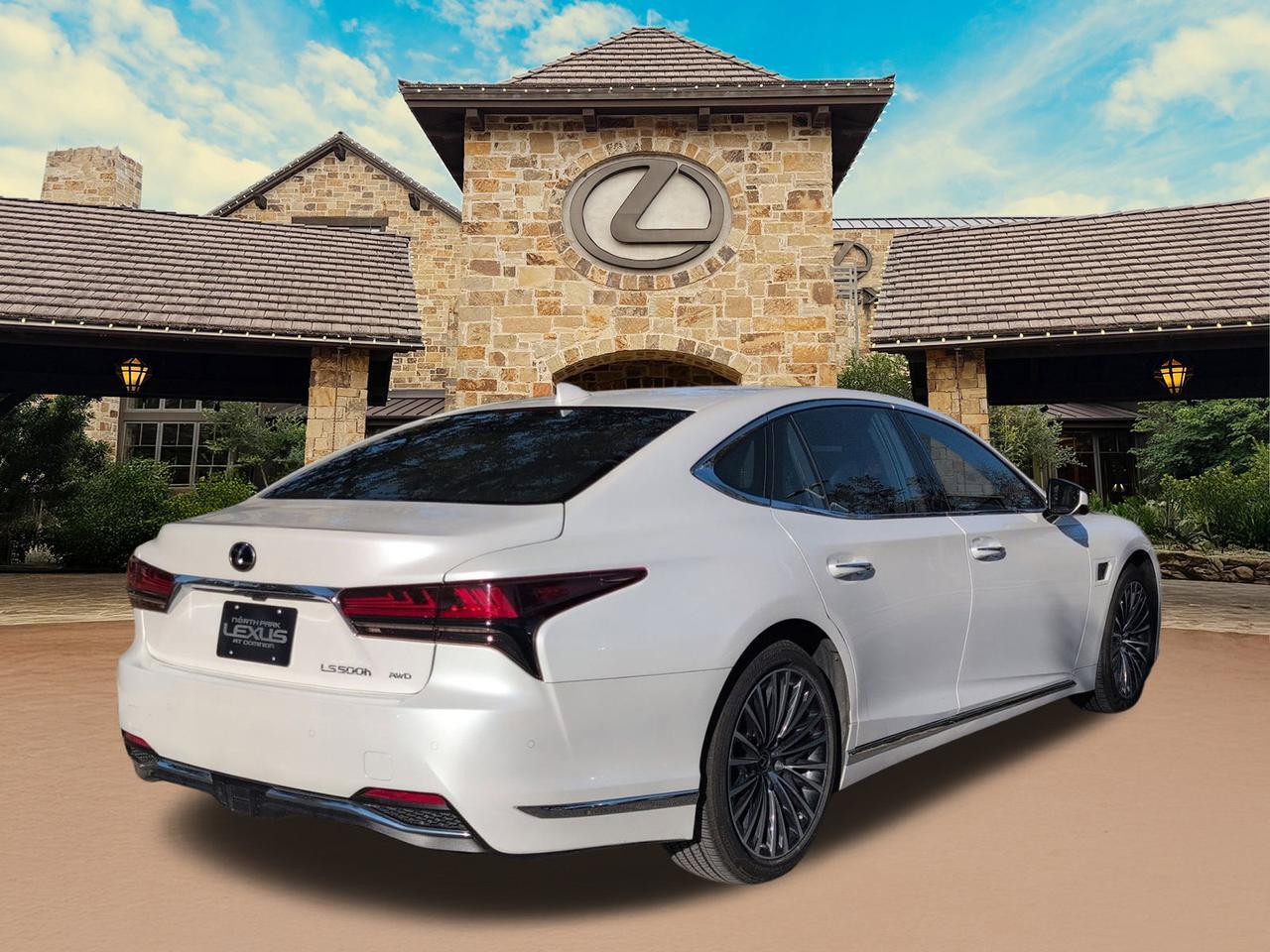 2024 Lexus LS 500h