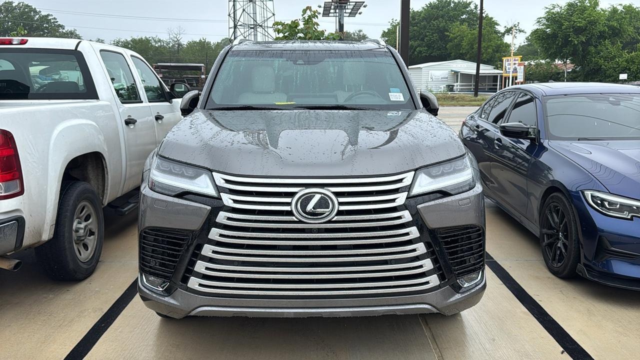 2024 Lexus LX 600 Luxury