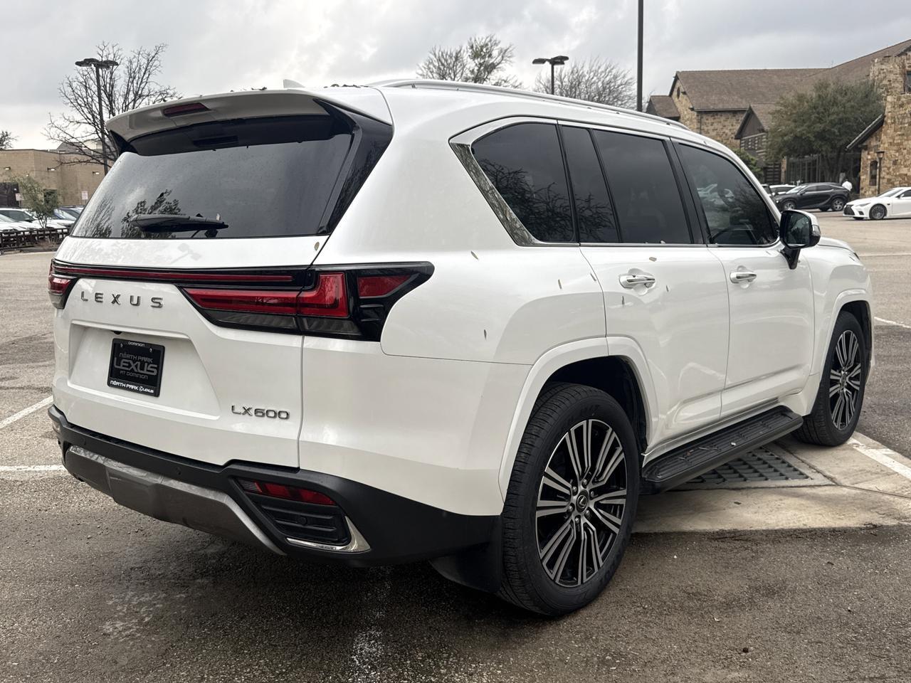 2024 Lexus LX 600 Luxury