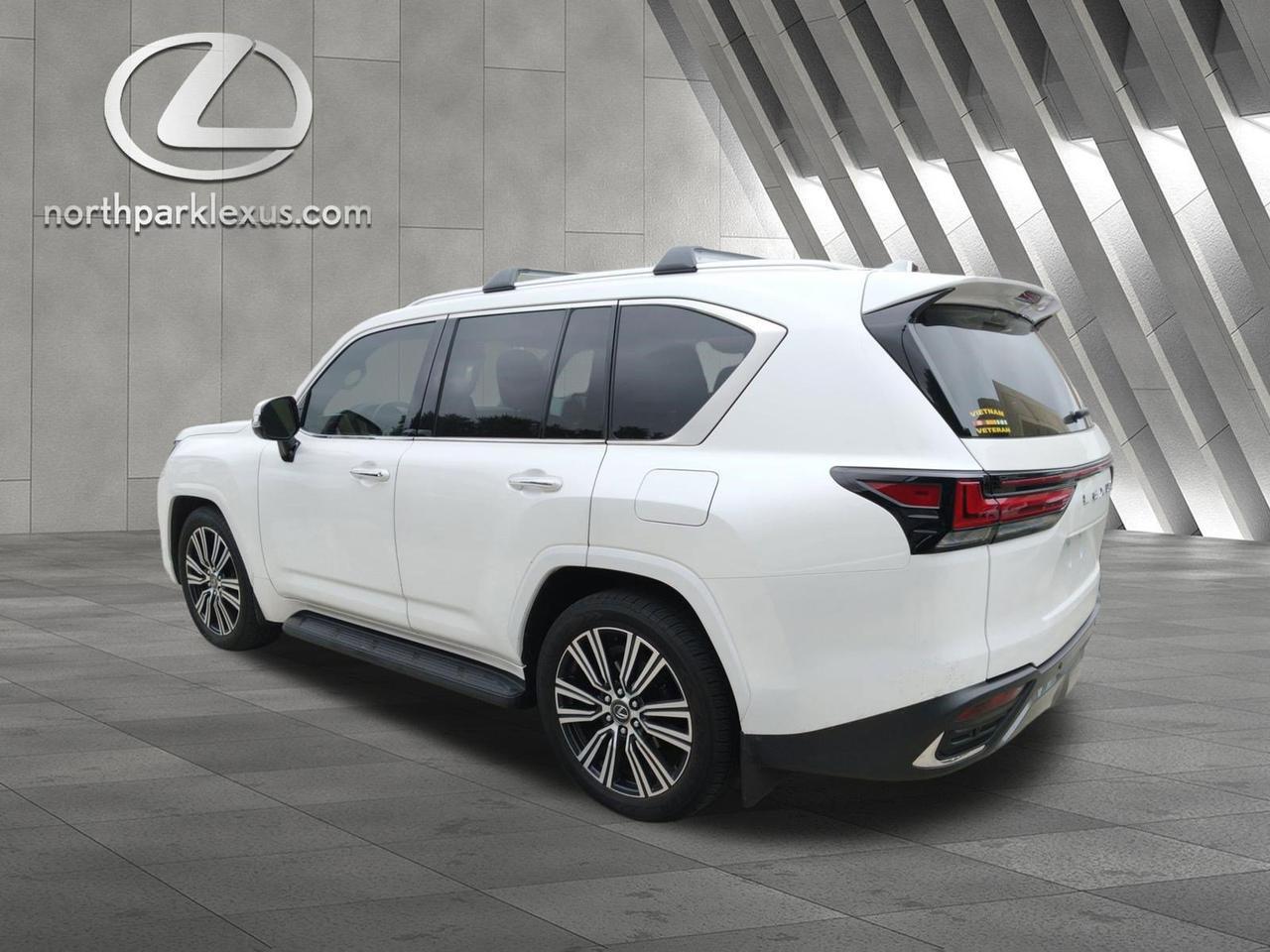 2024 Lexus LX 600 Luxury