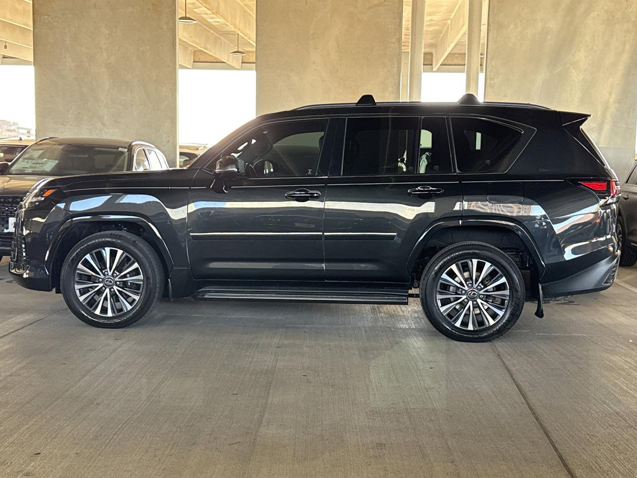 2024 Lexus LX 600 Premium