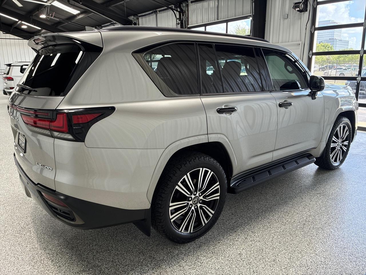 2024 Lexus LX600 Luxury, Active Height Control, Appearance Pkg, Rear Entertainment