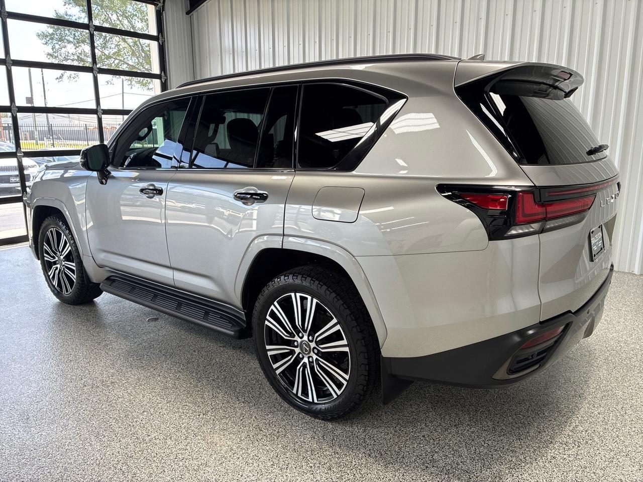 2024 Lexus LX600 Luxury, Active Height Control, Appearance Pkg, Rear Entertainment