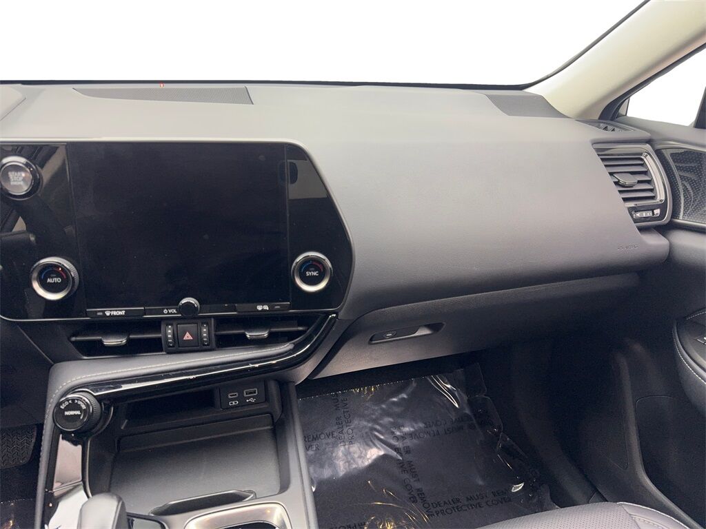 2024 Lexus NX 250 NAV,CAM,SUNROOF,CLMT STS,BLIND PSOT,18&quot; WLS Irving TX
