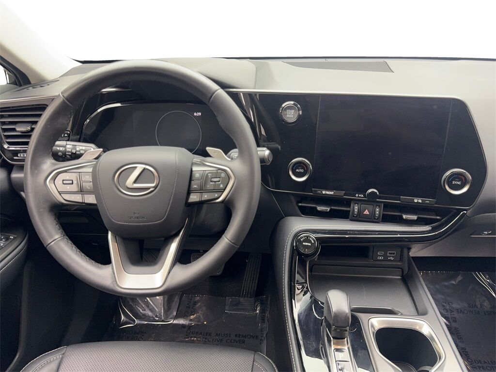 2024 Lexus NX 250 NAV,CAM,SUNROOF,CLMT STS,BLIND PSOT,18&quot; WLS Irving TX