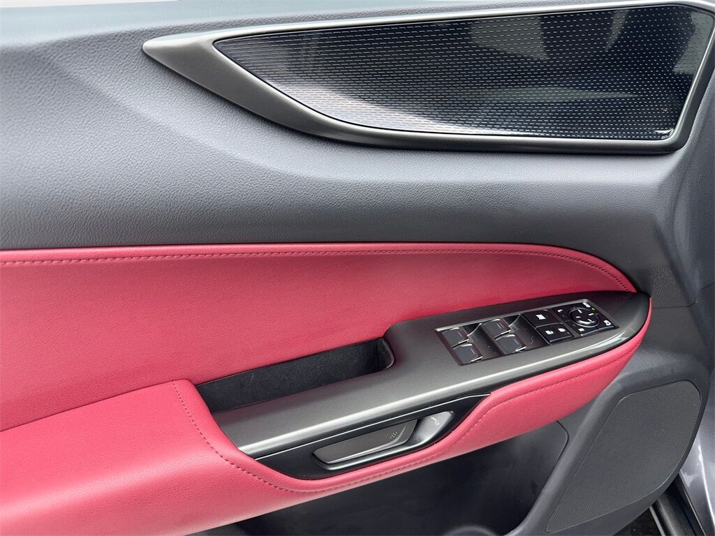2024 Lexus NX 250 NAV,CAM,SUNROOF,HTD STS,BLIND SPOT,18&quot; WLS Plano TX