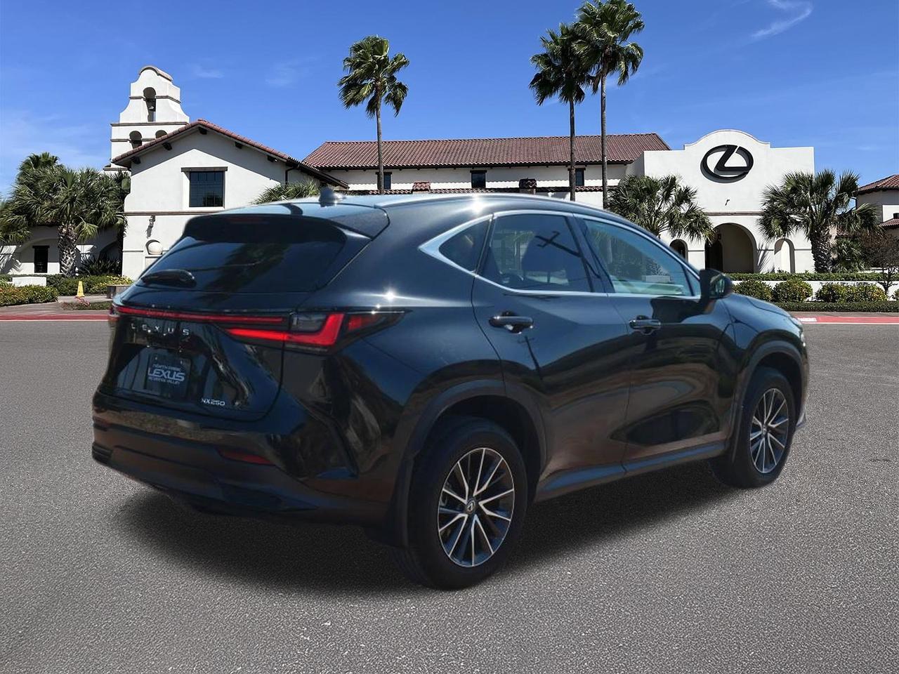 2024 Lexus NX 250 Premium