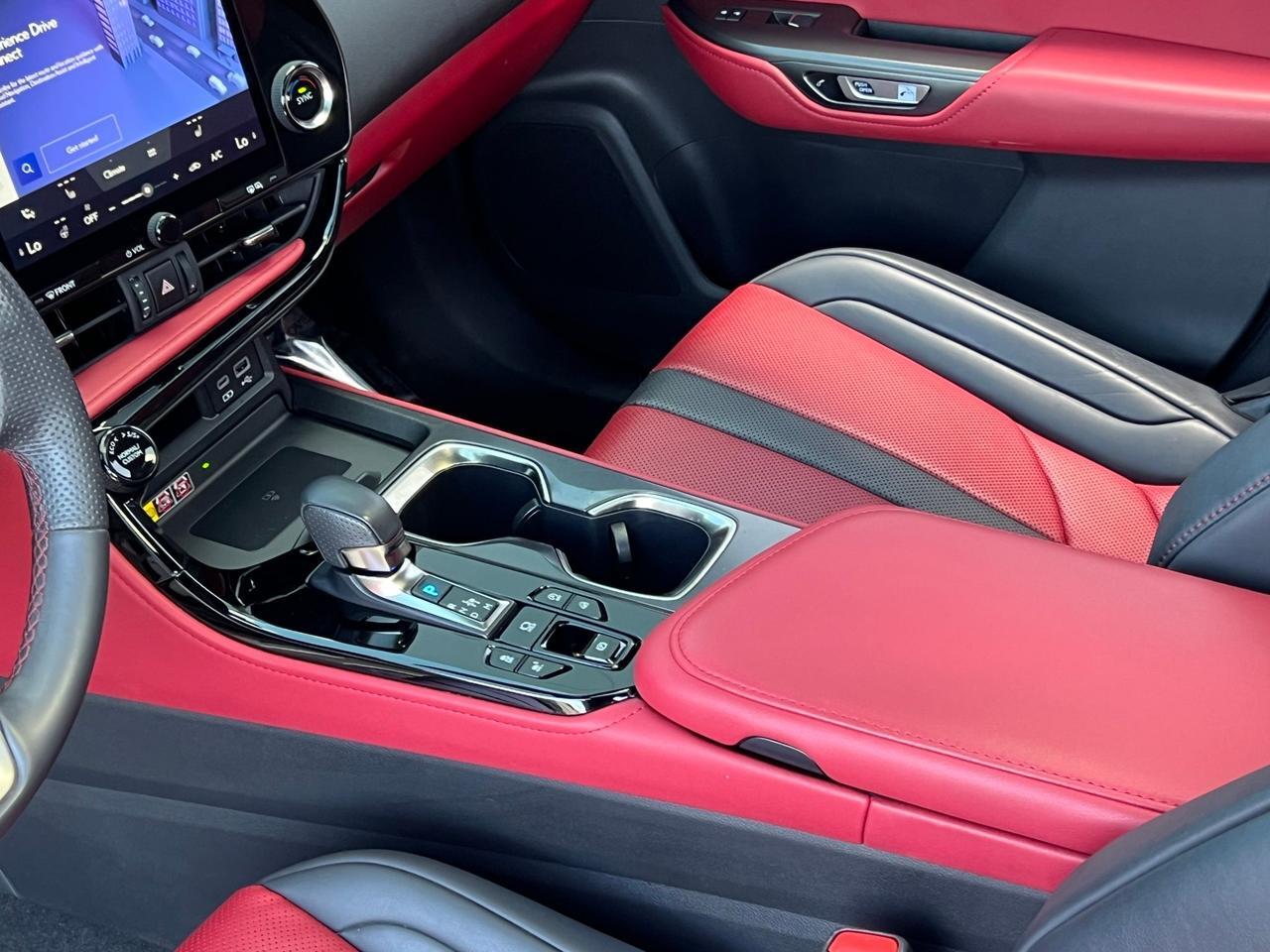 2024 Lexus NX 350 - Photo 32