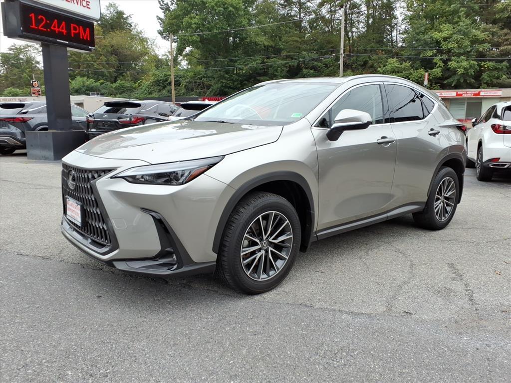 2024 Lexus NX 350h . Roanoke VA