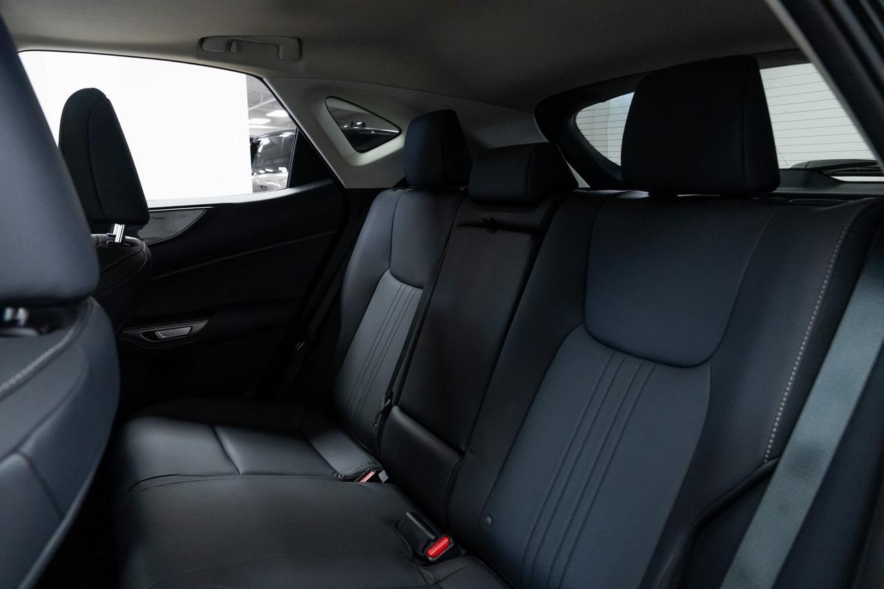 2024 Lexus NX 350h Premium 1 Owner Vented Seats Moonroof Portland OR