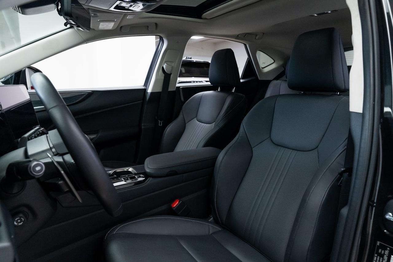 2024 Lexus NX 350h Premium 1 Owner Vented Seats Moonroof Portland OR