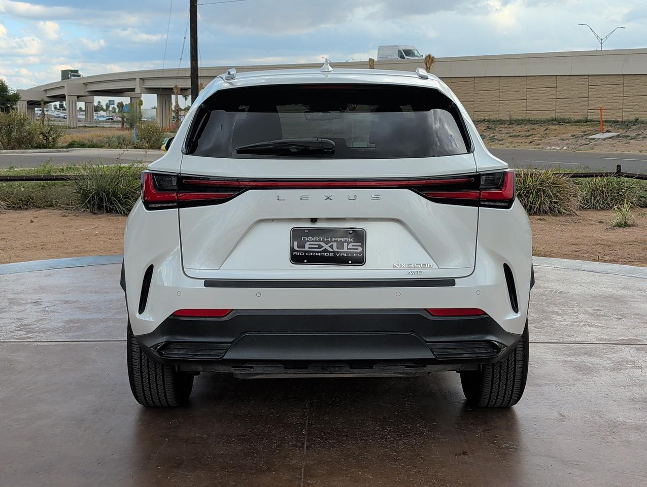 2024 Lexus NX 350h Premium