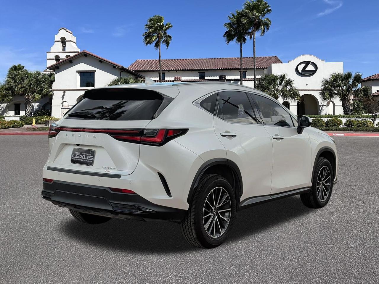 2024 Lexus NX 350h Premium