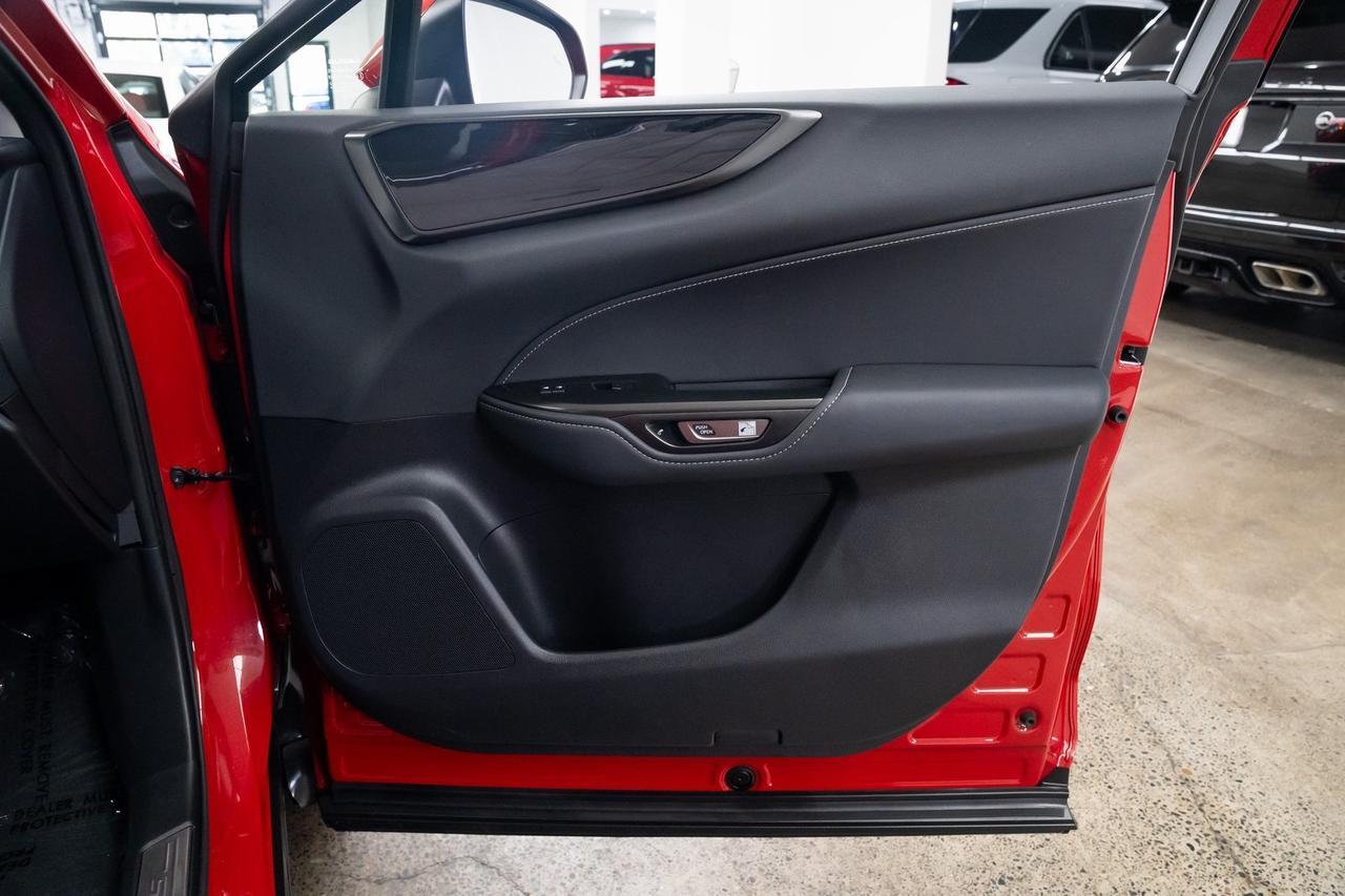 2024 Lexus NX 350h Premium Vented Seats Premium Package Moonroof Portland OR