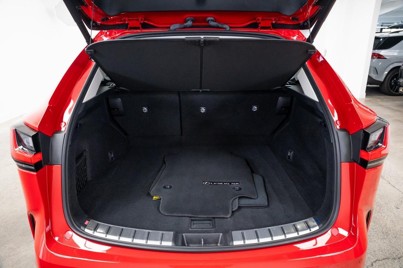 2024 Lexus NX 350h Premium Vented Seats Premium Package Moonroof Portland OR