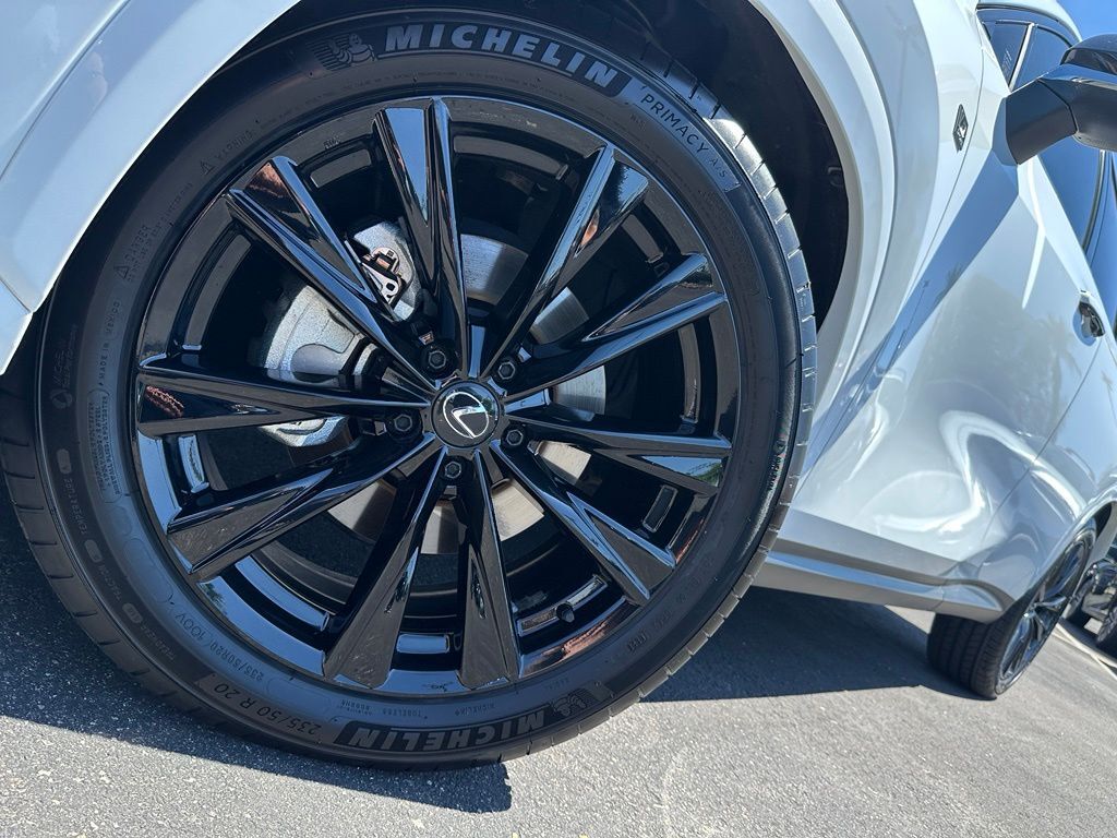 2024 Lexus NX 450h+ F SPORT
