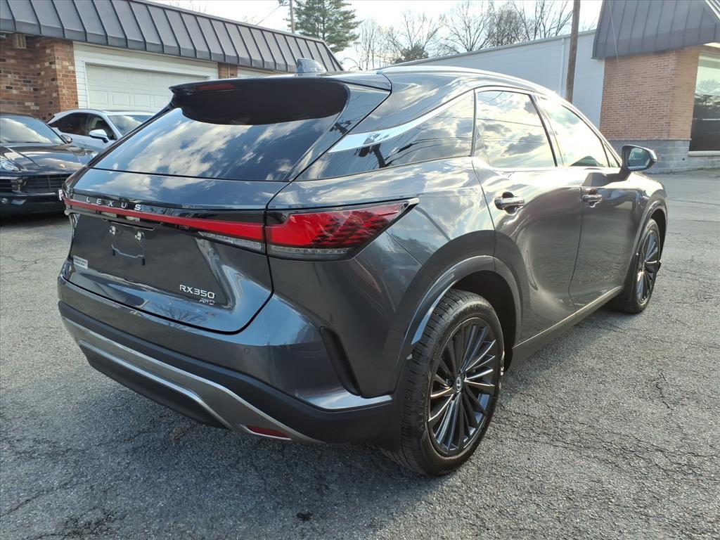 2024 Lexus RX 350 .