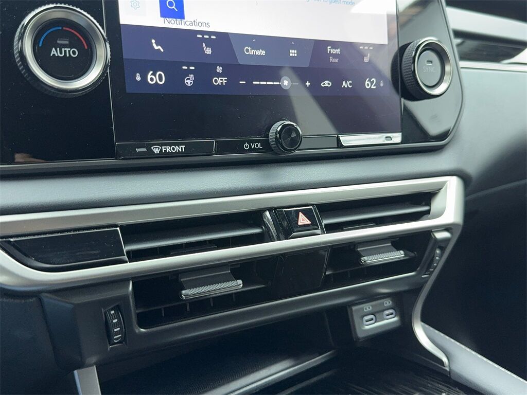 2024 Lexus RX 350 NAV,CAM,SUNROOF,CLMT STS,BLIND SPOT,19&quot; WLS Plano TX