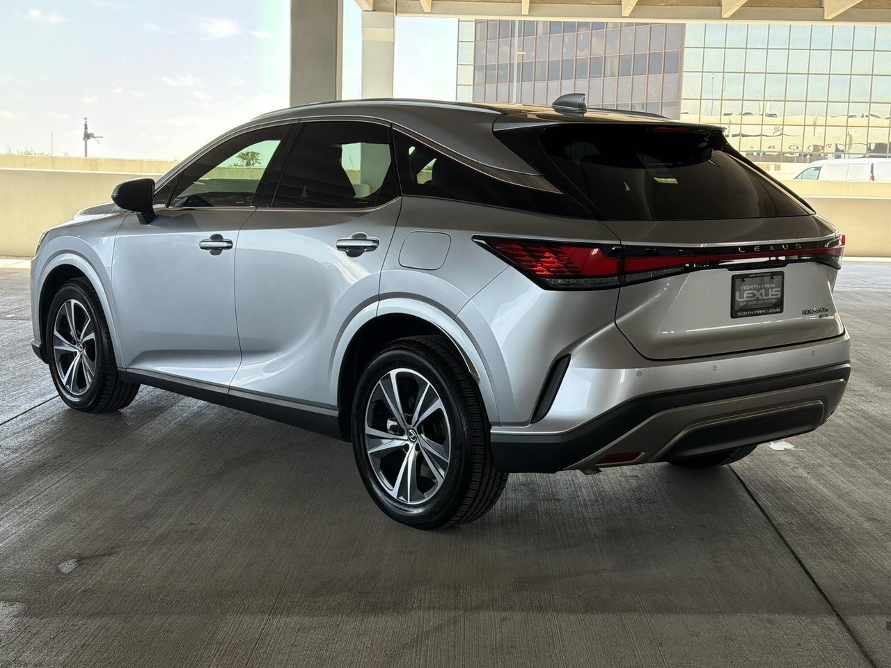 2024 Lexus RX 350h Premium