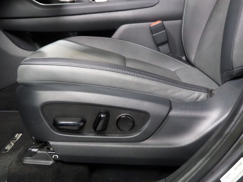 2024 Lexus RZ 300e Premium *NAVIGATION, ADAPTIVE CRUISE, SAFETY ALERTS, 360 VIEW CAMERAS, 14 INCH DISPLAY, PANORAMA GLASS ROOF, CLIMATE SEATS, HEATED STEERING, POWER LIFTGATE, WIRELESS CHARGING, ANDROID & APPLE Round Rock TX