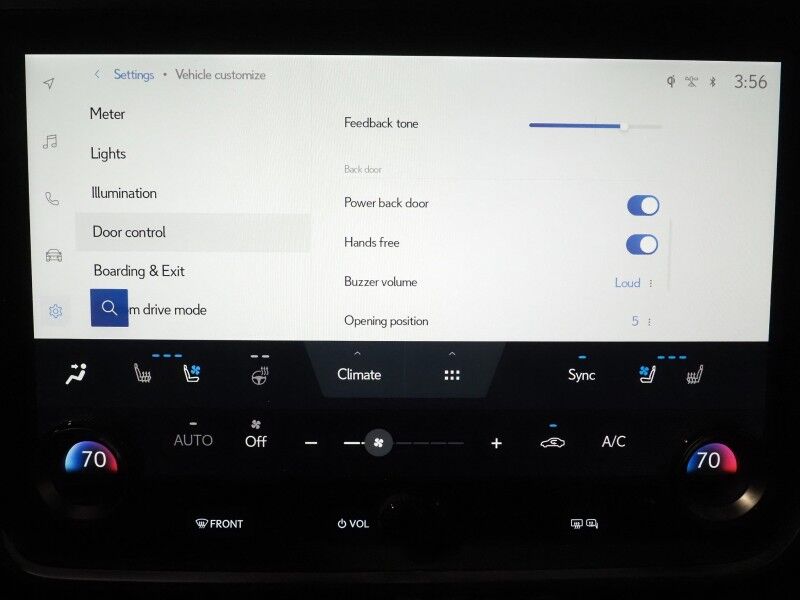 2024 Lexus RZ 300e Premium *NAVIGATION, ADAPTIVE CRUISE, SAFETY ALERTS, 360 VIEW CAMERAS, 14 INCH DISPLAY, PANORAMA GLASS ROOF, CLIMATE SEATS, HEATED STEERING, POWER LIFTGATE, WIRELESS CHARGING, ANDROID & APPLE Round Rock TX