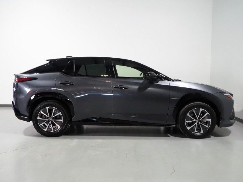 2024 Lexus RZ 300e Premium *NAVIGATION, ADAPTIVE CRUISE, SAFETY ALERTS, 360 VIEW CAMERAS, 14 INCH DISPLAY, PANORAMA GLASS ROOF, CLIMATE SEATS, HEATED STEERING, POWER LIFTGATE, WIRELESS CHARGING, ANDROID & APPLE Round Rock TX