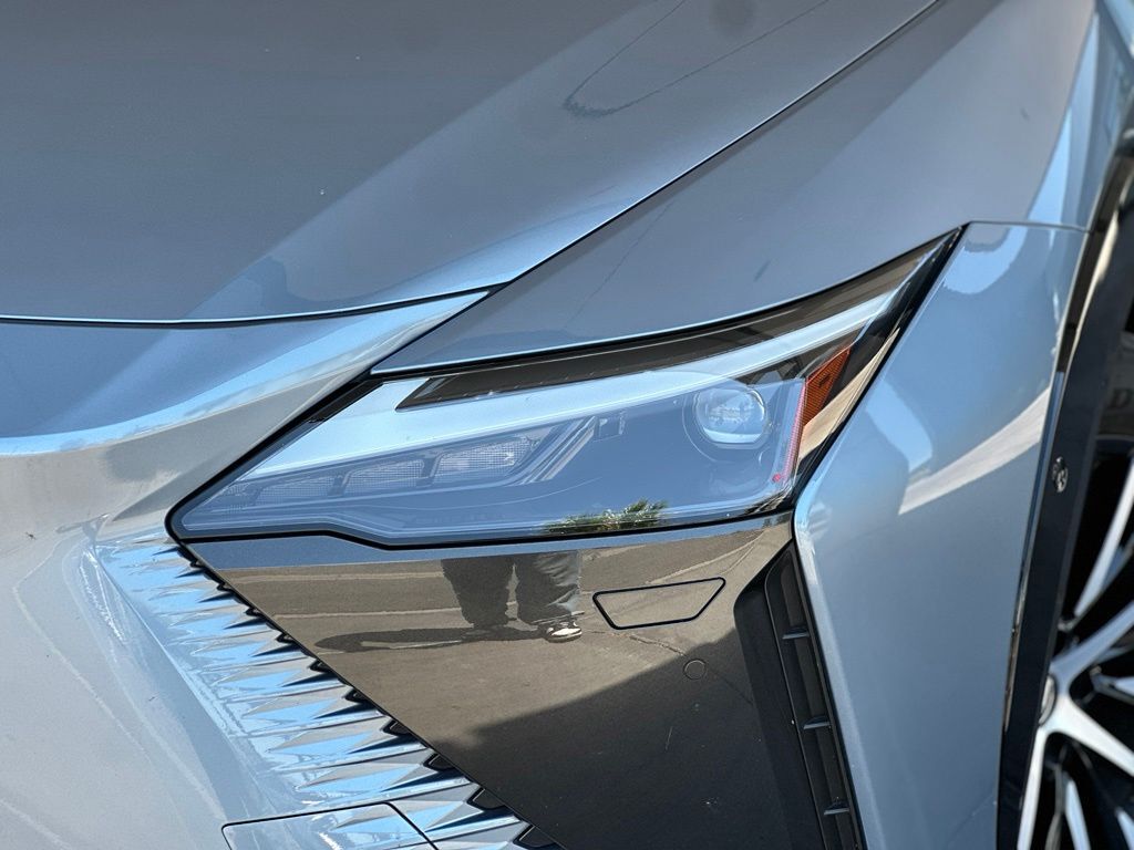 2024 Lexus RZ 300e Premium