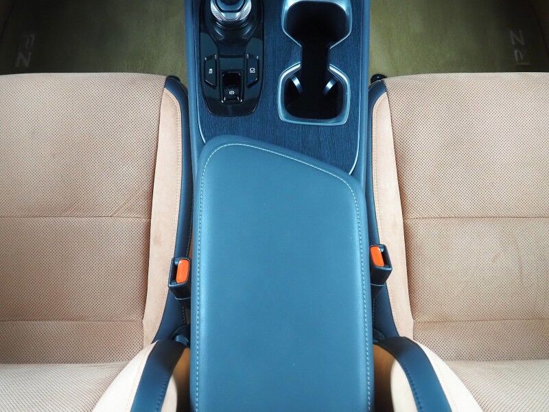 2024 Lexus RZ 450e Luxury AWD *HEADS-UP DISPLAY, NAVIGATION, ADAPTIVE CRUISE, SAFETY ALERTS, 360 VIEW CAMERAS, 14 INCH DISPLAY, DYNAMIC SKY PANO ROOF, ULTRASUEDE, CLIMATE SEATS, INTUITIVE PARK ASSIST, MARK LEVINSON, WIRELESS CHARGING Round Rock TX