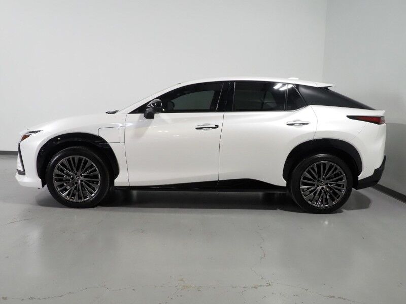 2024 Lexus RZ 450e Luxury AWD *HEADS-UP DISPLAY, NAVIGATION, ADAPTIVE CRUISE, SAFETY ALERTS, 360 VIEW CAMERAS, 14 INCH DISPLAY, DYNAMIC SKY PANO ROOF, ULTRASUEDE, CLIMATE SEATS, INTUITIVE PARK ASSIST, MARK LEVINSON, WIRELESS CHARGING Round Rock TX