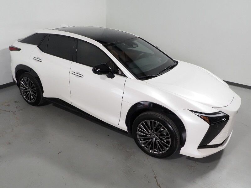 2024 Lexus RZ 450e Luxury AWD *HEADS-UP DISPLAY, NAVIGATION, ADAPTIVE CRUISE, SAFETY ALERTS, 360 VIEW CAMERAS, 14 INCH DISPLAY, DYNAMIC SKY PANO ROOF, ULTRASUEDE, CLIMATE SEATS, INTUITIVE PARK ASSIST, MARK LEVINSON, WIRELESS CHARGING Round Rock TX