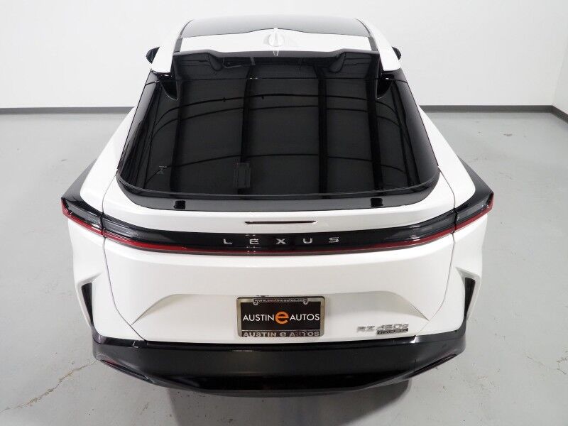 2024 Lexus RZ 450e Luxury AWD *HEADS-UP DISPLAY, NAVIGATION, ADAPTIVE CRUISE, SAFETY ALERTS, 360 VIEW CAMERAS, 14 INCH DISPLAY, DYNAMIC SKY PANO ROOF, ULTRASUEDE, CLIMATE SEATS, INTUITIVE PARK ASSIST, MARK LEVINSON, WIRELESS CHARGING Round Rock TX