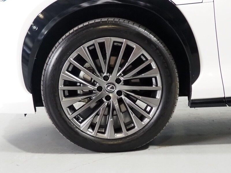 2024 Lexus RZ 450e Luxury AWD *HEADS-UP DISPLAY, NAVIGATION, ADAPTIVE CRUISE, SAFETY ALERTS, 360 VIEW CAMERAS, 14 INCH DISPLAY, DYNAMIC SKY PANO ROOF, ULTRASUEDE, CLIMATE SEATS, INTUITIVE PARK ASSIST, MARK LEVINSON, WIRELESS CHARGING Round Rock TX