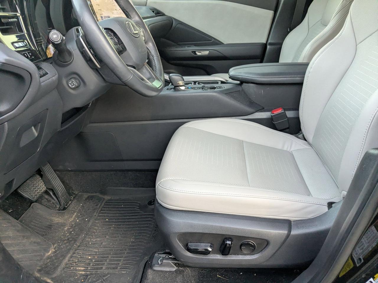 2024 Lexus TX 350 Premium