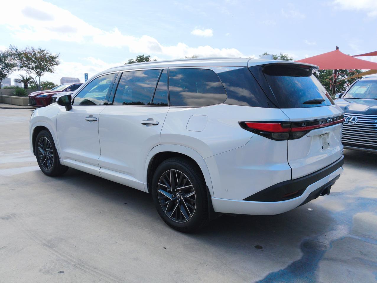 2024 Lexus TX 350 Premium