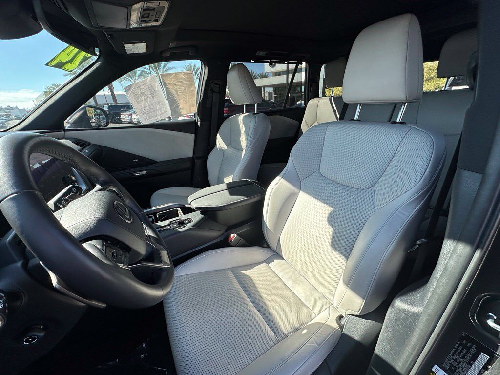 2024 Lexus TX 350 Premium