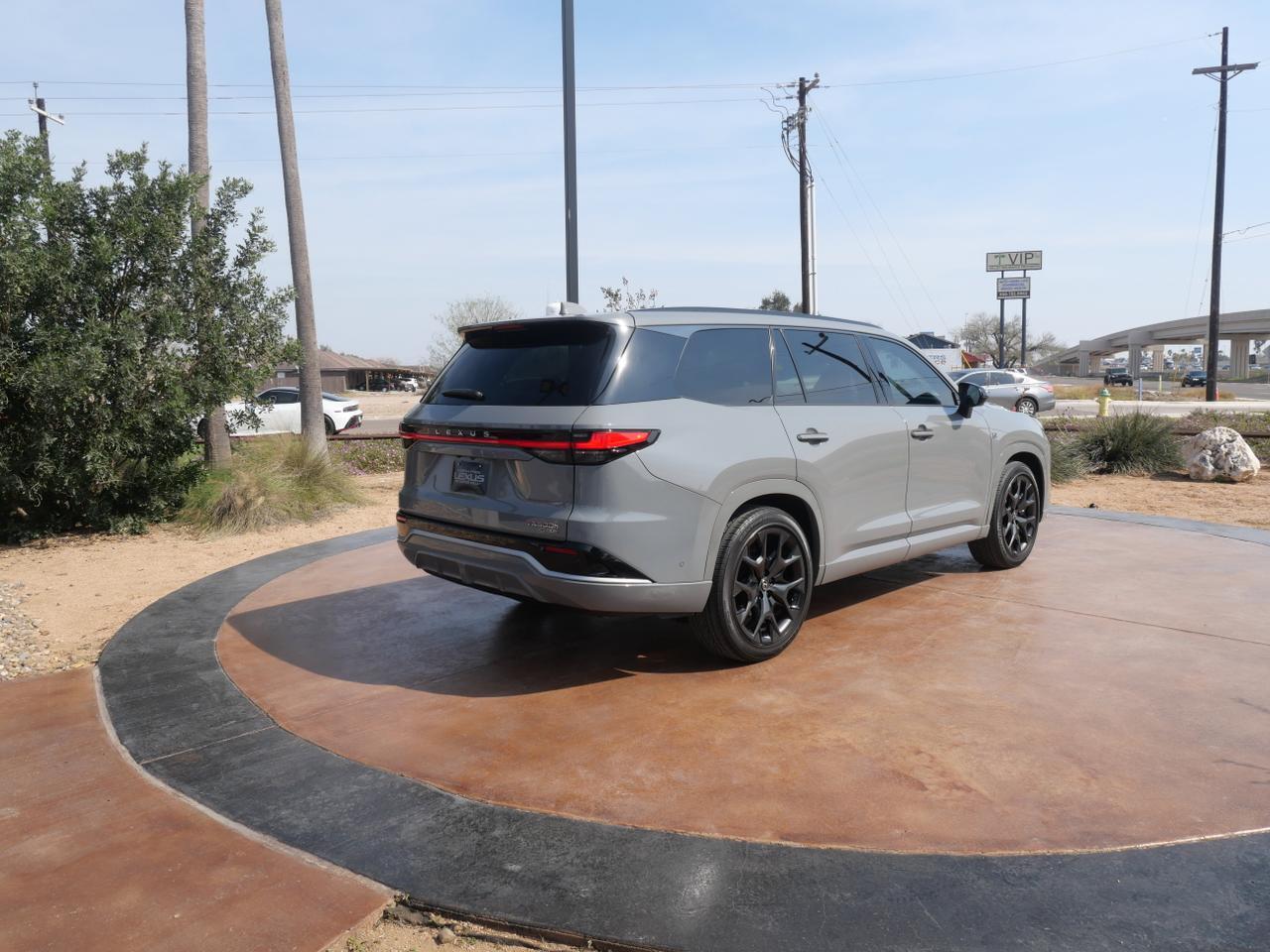 2024 Lexus TX 500h F SPORT Premium