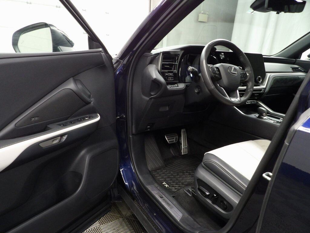 2024 Lexus TX 500h F Sport Premium AWD Fond du Lac WI