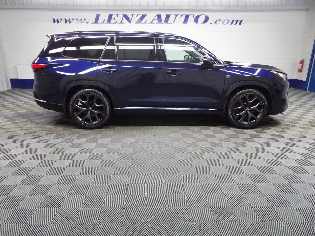 2024 Lexus TX 500h F Sport Premium AWD Fond du Lac WI