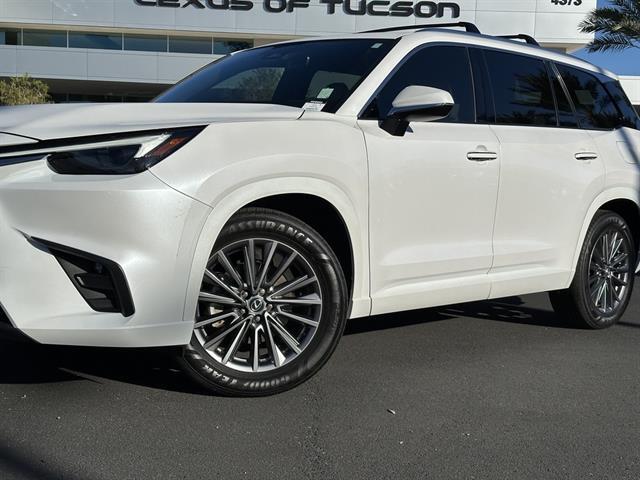 2024 Lexus TX Premium