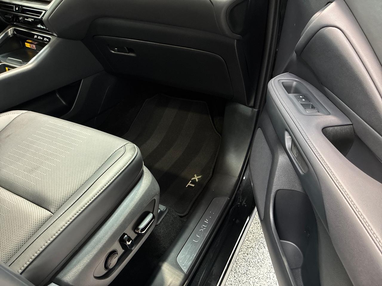 2024 Lexus TX350 Premium, Heated & Ventilated 2nd Row Captain's Seats, Cold Area Pkg Houston TX
