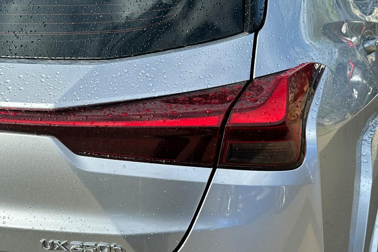 2024 Lexus UX 250h F SPORT Design Roseville CA