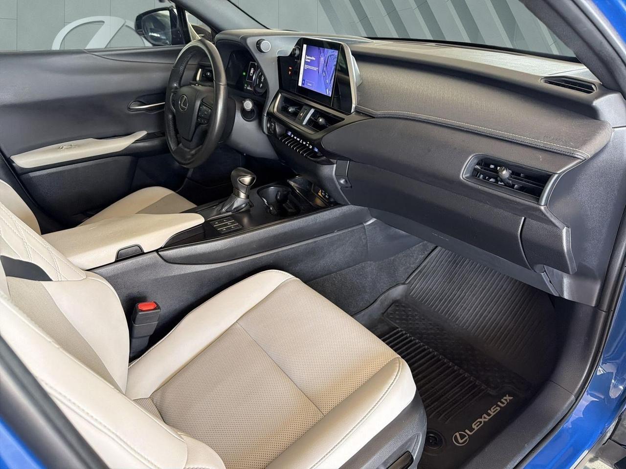 2024 Lexus UX 250h Premium San Antonio TX